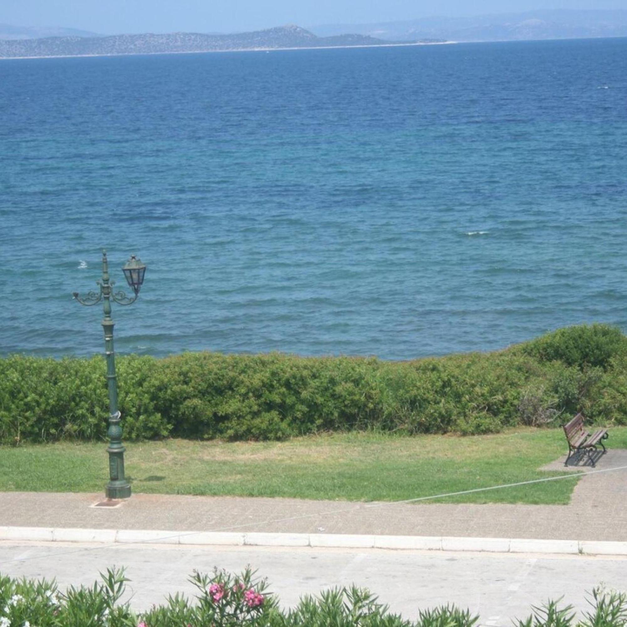 Nea Makri Beach Apartment Exterior photo
